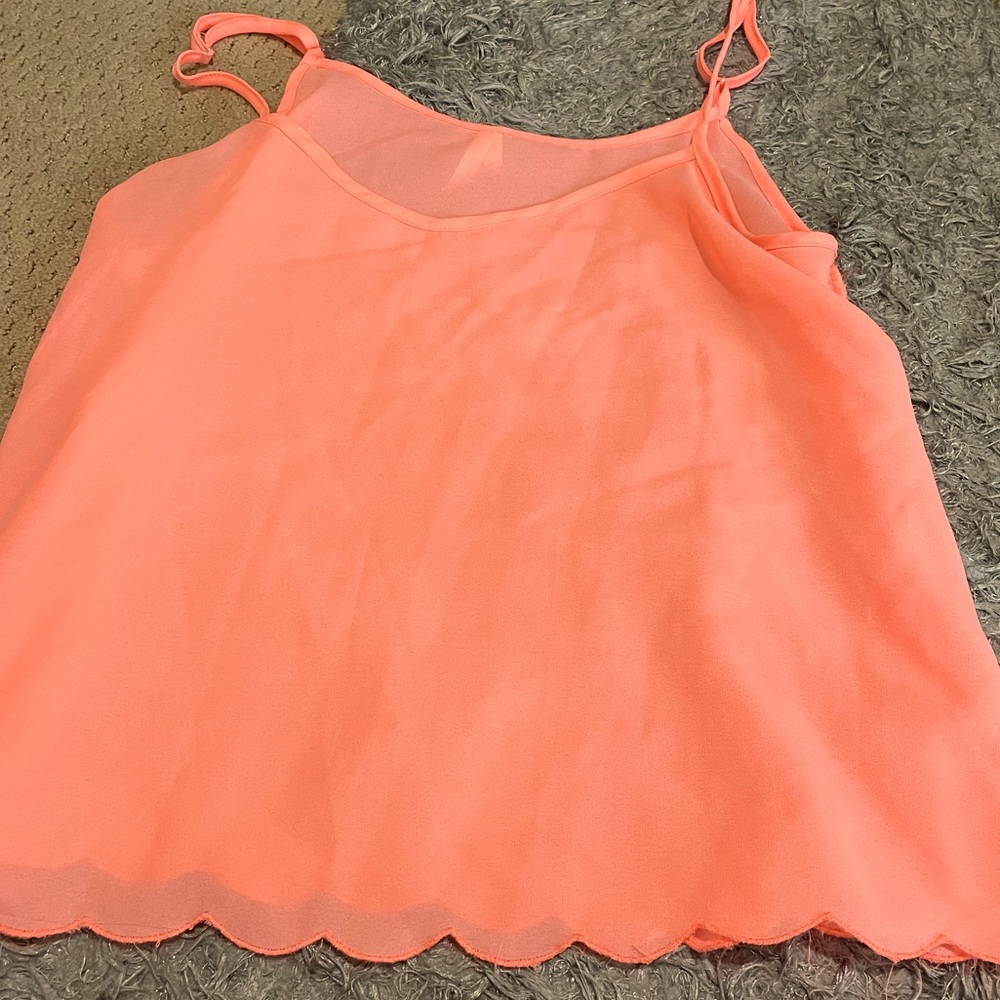 Flowy pink tank top
